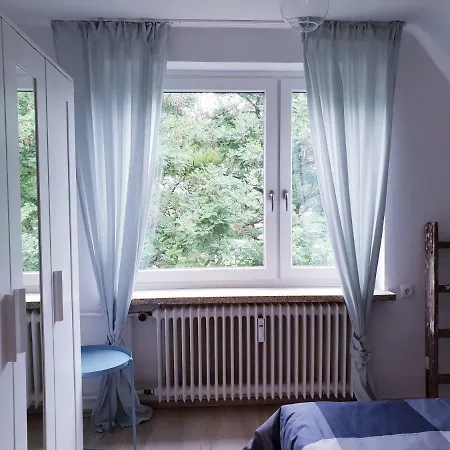 25mn To Hh-2br Kitchen&netflix Lejlighed Elmshorn