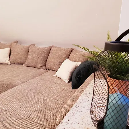 Lejlighed 25mn To Hh-2br Kitchen&netflix *